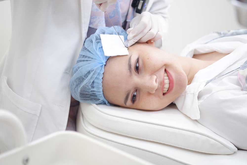 ร้อยไหมไม่เจ็บ